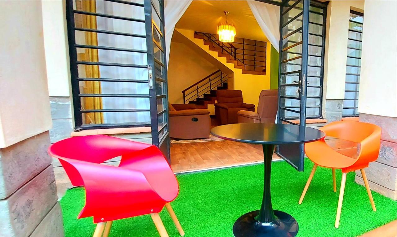Pleasant Nest Homestay Near Jkia Airport And Sgr Station Nairobi Exteriör bild